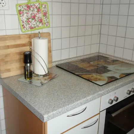 Roepersberg Apartament *